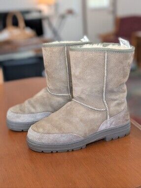 UGG Ultra Short Women's Boots 5225